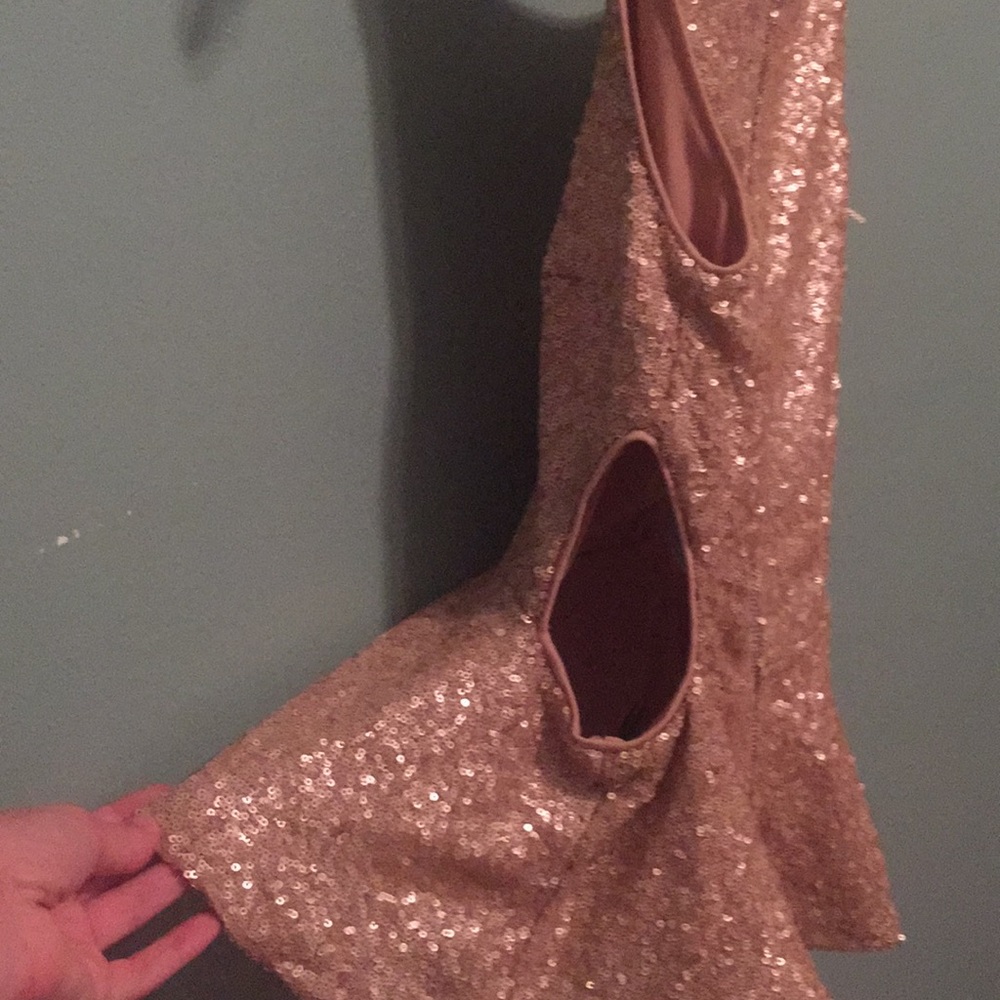 Gold top - Picture 2 of 3